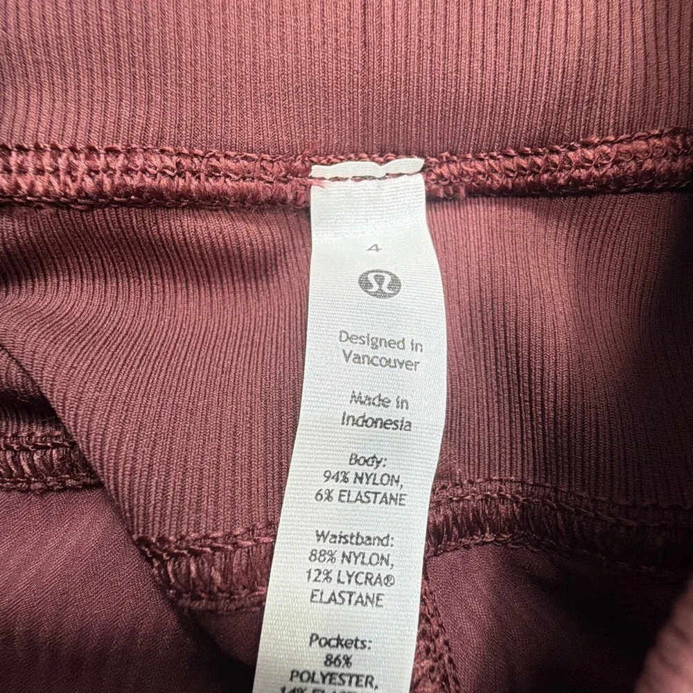Lululemon Dance Studio Full Length Jogger Pants Women's Sz 4 Red Merlot Joggers